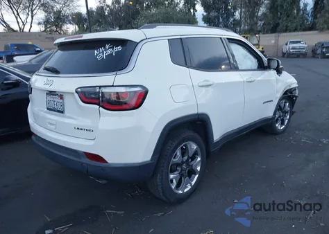 2018 Jeep Compass Limited Fwd из США, поврежденный, VIN 3C4NJCCB4JT406997
